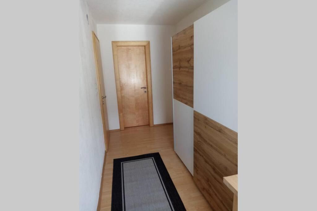 Gemuetliches Apartment In Landeck Luaran gambar